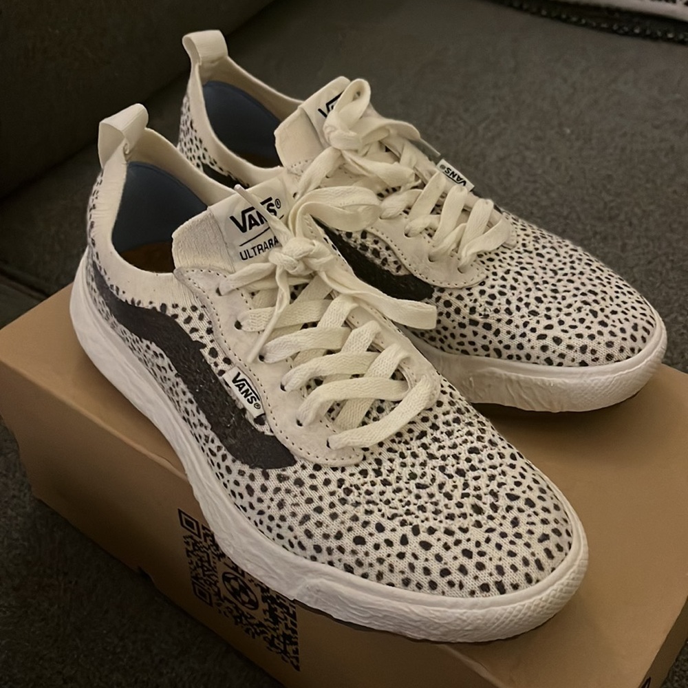 New Vans Ultrarange Vr3 Tennis Shoes